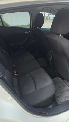 Mazda Axela KDH image 7