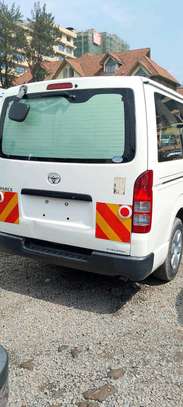 Toyota Hiace 7L 2018 model fully loaded white color image 3