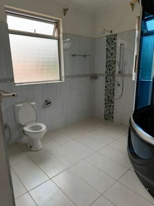 4 Bed Townhouse with En Suite at Kileleshwa image 8