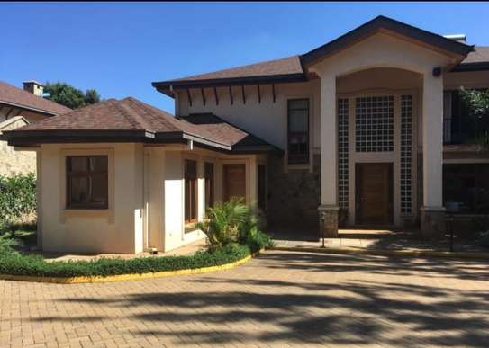 4 Bed Townhouse with Garden in Gigiri image 11