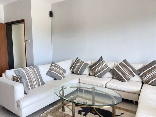 Furnished 2 Bed Apartment with En Suite in Riverside image 6