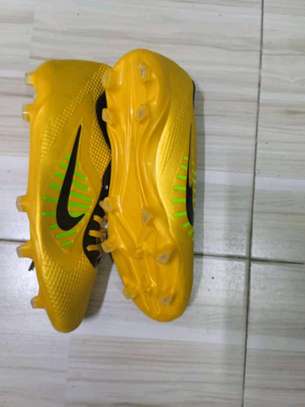 Nike Football boots size:40-45 image 2