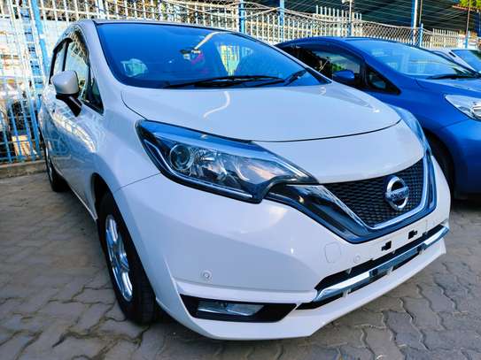 Nissan note Medalist 2017 white image 1