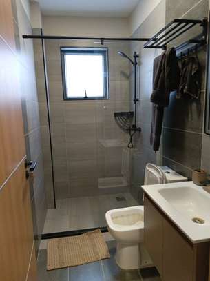 1 Bed Apartment with En Suite at Kingara Road image 8