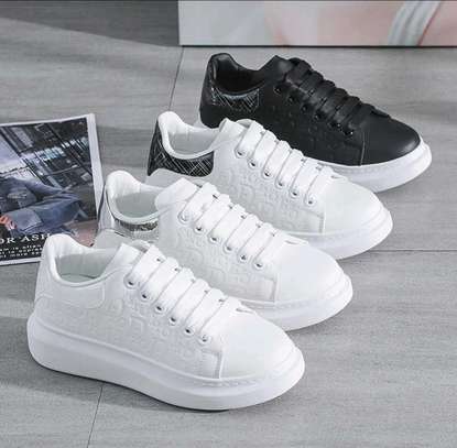 Dior sneakers
Sizes 36-43 image 1