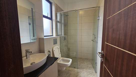 3 Bed Apartment with En Suite at Parklands Road image 3