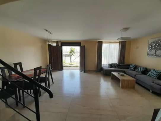 4bedrooms plus dsq Villa for rent in Syokimau image 8