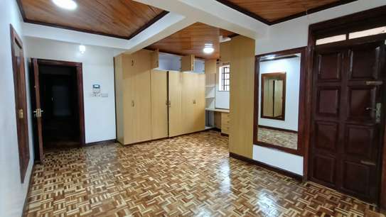4 bedroom townhouse for rent in Nyari image 12