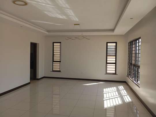 3 Bed Apartment with En Suite at General Mathenge image 2