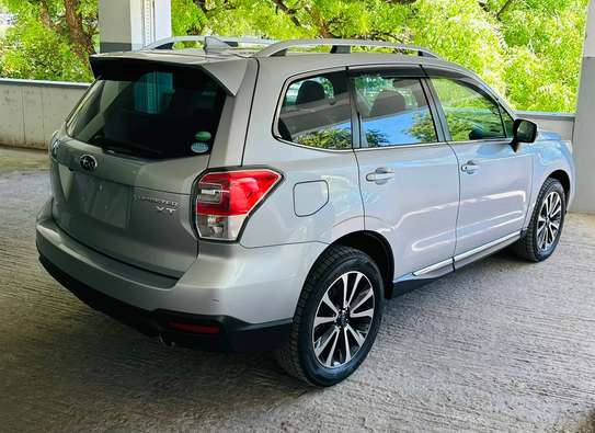 SUBARU FORESTER XT WITH SUNROOF (WE ACCEPT HIRE PURCHASE) image 4