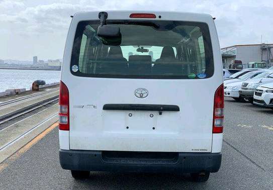 TOYOTA HIACE 2016 MODEL. image 3