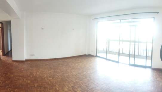 3 Bed Apartment with En Suite in Upper Hill image 3