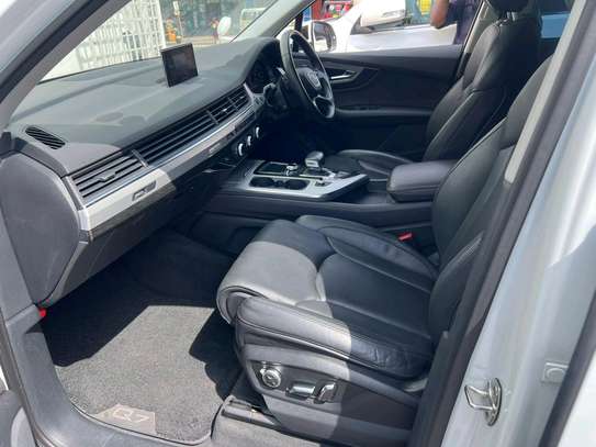 AUDI Q7  TFSi QUATTRO  2018 MODEL image 8