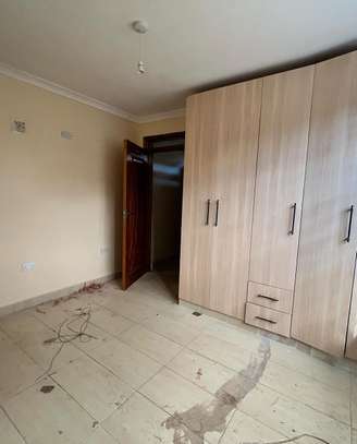 4-bedroom house shared compound of 2 image 1