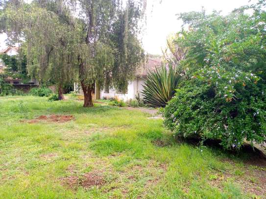 0.5 ac Commercial Property with Fibre Internet at Kileleshwa image 3