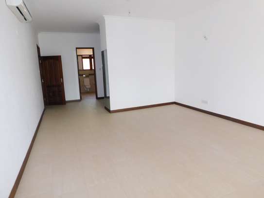 4 Bed Townhouse with Swimming Pool in Nyali Area image 6