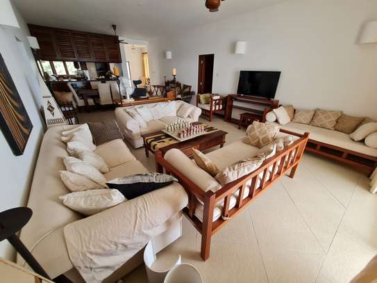 Furnished 3 bedroom apartment for sale in Nyali Area image 15