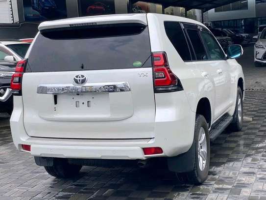 Toyota land cruiser diesel TX 2017 white image 8