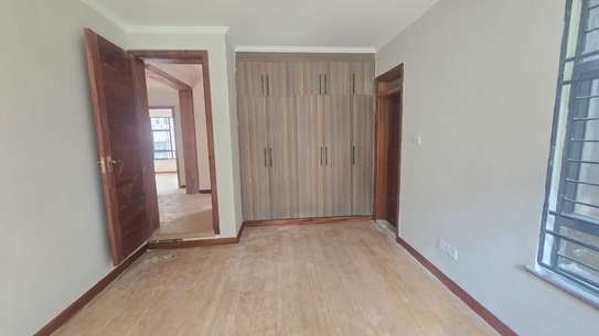 4 Bed House with En Suite in Lavington image 10