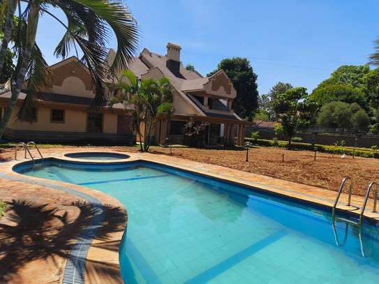5 Bed House with En Suite at Old Runda image 1