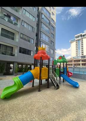 3 Bed Apartment with En Suite at Wood Avenue image 2