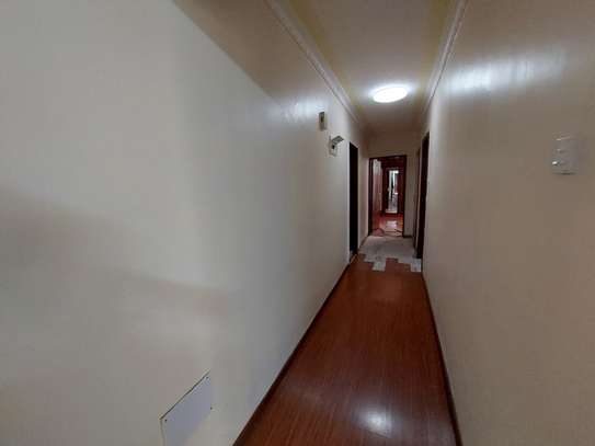 3 Bed Apartment with En Suite at Lavington image 12
