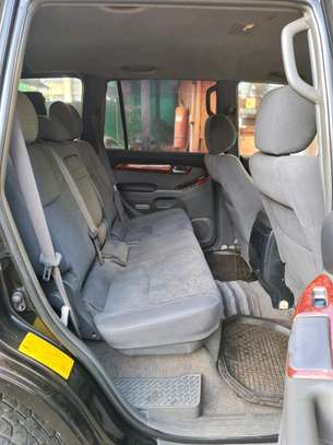 TOYOTA PRADO 120 image 10