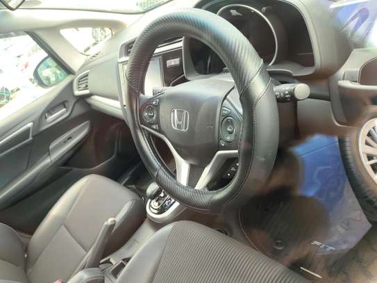 Honda Fit 2018 4wd hybrid silver 2018 image 2
