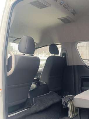 Toyota Hiace 9l Automatic Diesel 2018 image 8