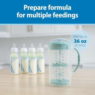 Dr. Brown's Baby Formula Mixing Pitcher image 3