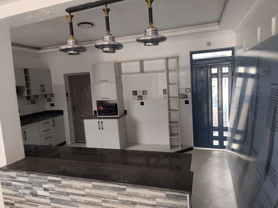 3-Bedroom Bungalow with DSQ on 1/8 Acre image 8