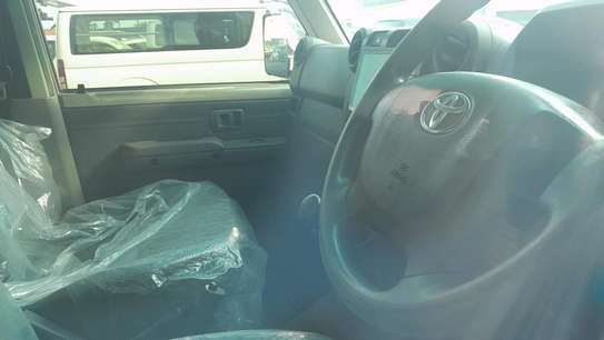 Toyota Land cruiser 79 series 2019 Hard top image 7