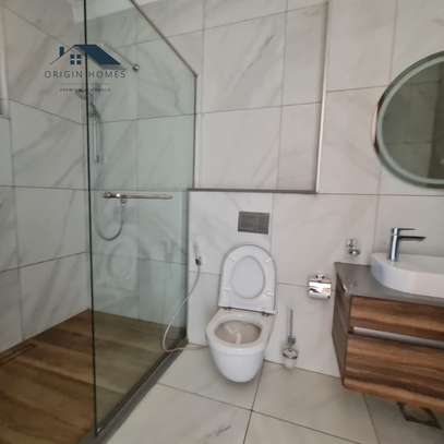 2 Bed Apartment with En Suite at Peponi Road image 7