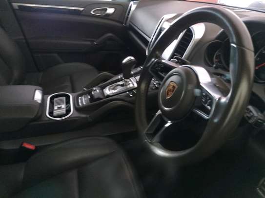 Porsche cayenne S metallic black image 6