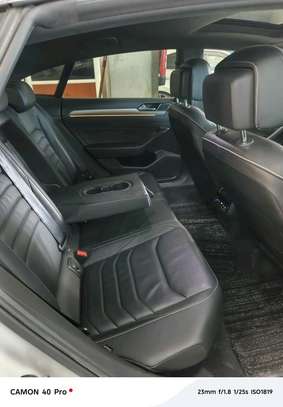 Volkswagen arteon image 5