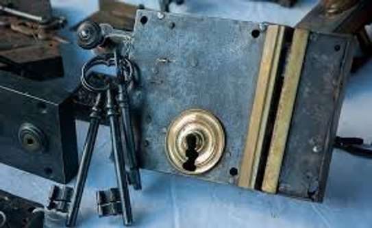 Professional Double Door Locks Repair & Installation | Iron Door Lock| Keyless Door Lock| Exterior Door Locksmiths image 8