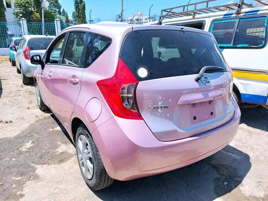 PINK NISSAN NOTE image 12