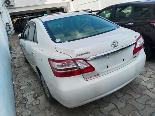 Toyota Premio old shape on sale image 1