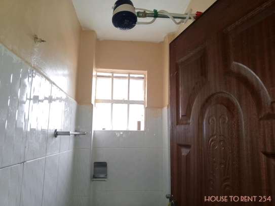 EXECUTIVE TWO BEDROOM MASTER ENSUITE TO LET IN KINOO image 3