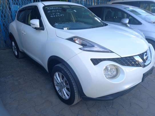 White Nissan Juke(mkopo accepted) image 3