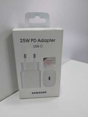 Samsung 2 Pin USB-C 25W PD Adapter Super-fast Charging image 3