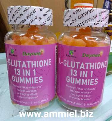 Daynee L Glutathione 13 IN 1 Skin Whitening  Gummies image 3