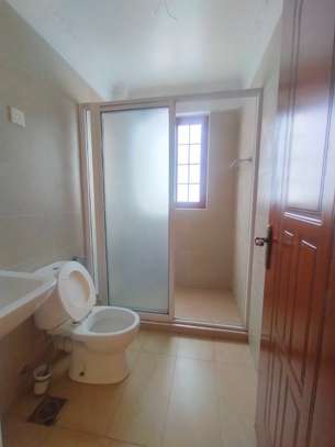 3 Bed Apartment with En Suite in Kilimani image 18