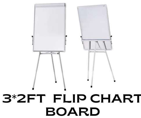 3*2ft Multipurpose flip chart board stand image 1