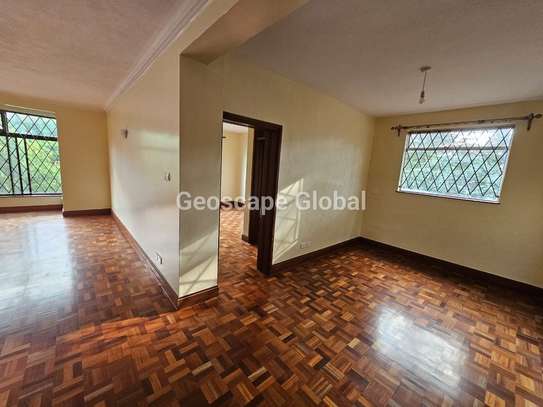 4 Bed House with En Suite in Spring Valley image 14