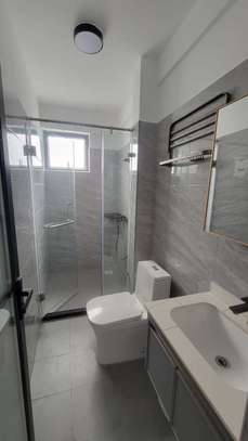 3 Bed Apartment with En Suite in Kilimani image 7