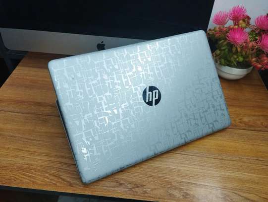 Hp 250 g6 Gaming Laptop image 2