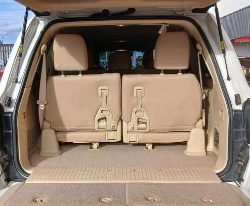 2017 Toyota Landcruiser V8 image 4