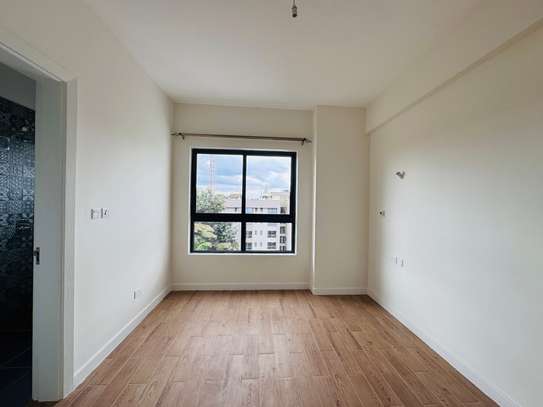 2 Bed Apartment with En Suite at Lavington image 9