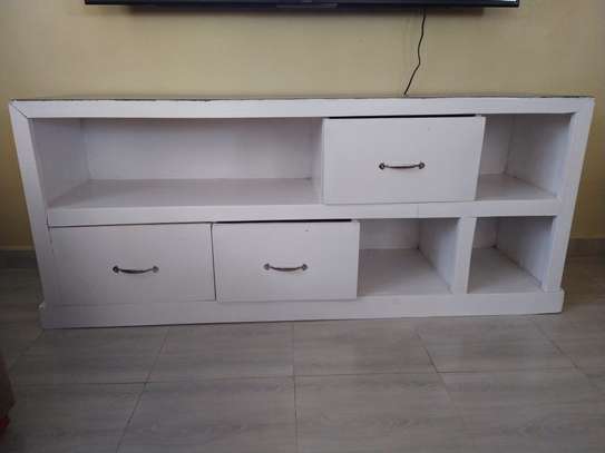 WHITE TV STAND 6×2.5ft image 2